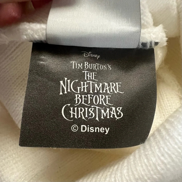 Jack Skellington White Beanie Disney The Nightmare Before Christmas - Picture 4 of 4